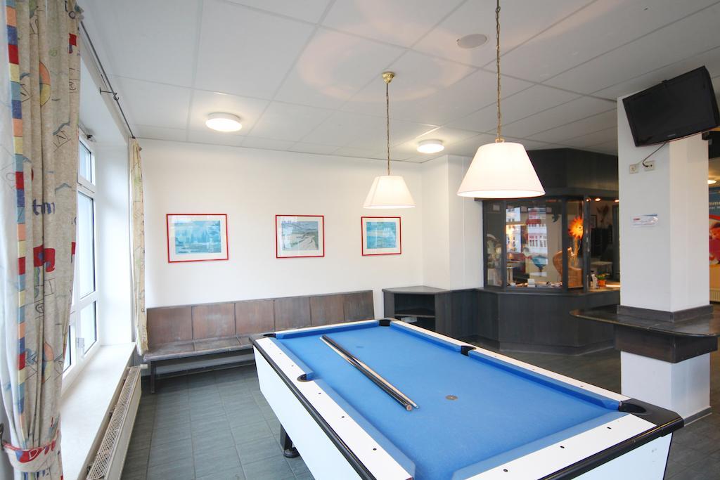 Djh Jugendherberge Binz Exterior photo